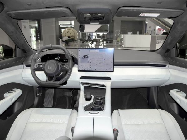 Used Zeekr 001 2025, YOU Edition, 100 kWh, AWD