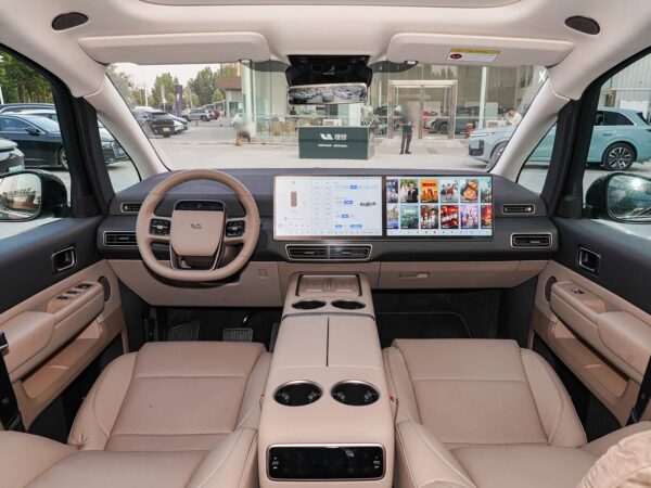 Used Li Auto MEGA 2025 Ultra Smart Refresh Edition