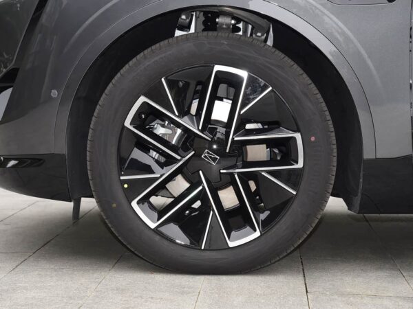 Used Car | AVATR 11 2025 Ultra EREV Edition