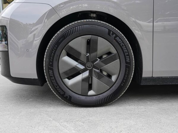 Used Li Auto MEGA 2025 Ultra Smart Refresh Edition
