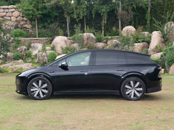Used Li Auto i6 2025 RWD Standard Edition