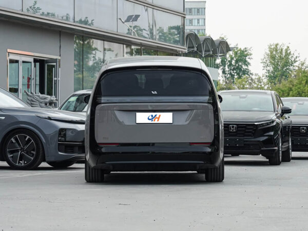 Used Li Auto MEGA 2025 Ultra Smart Refresh Edition