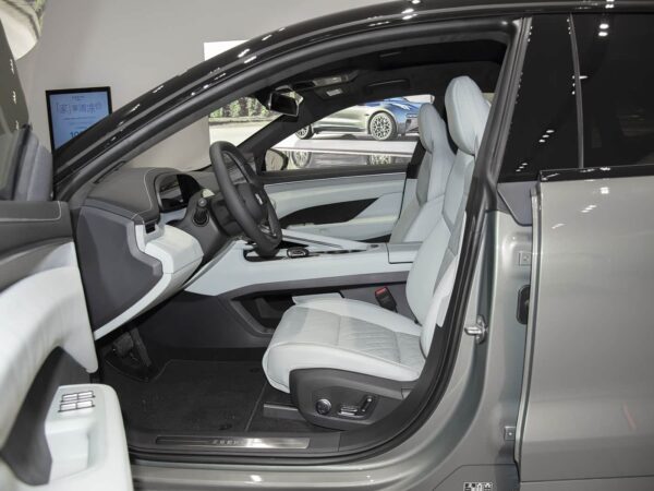 Used Zeekr 001 2025, YOU Edition, 100 kWh, AWD