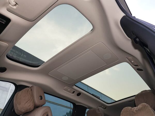 Used Li Auto MEGA 2025 Ultra Smart Refresh Edition